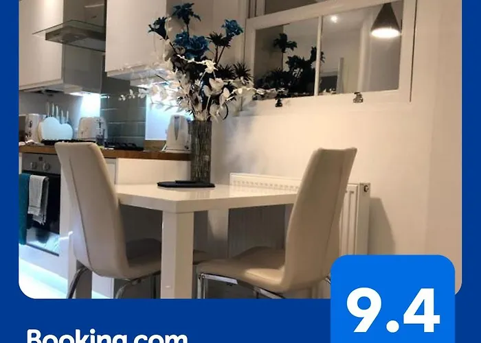 Modern 1 Bed Blackheath Apartment
